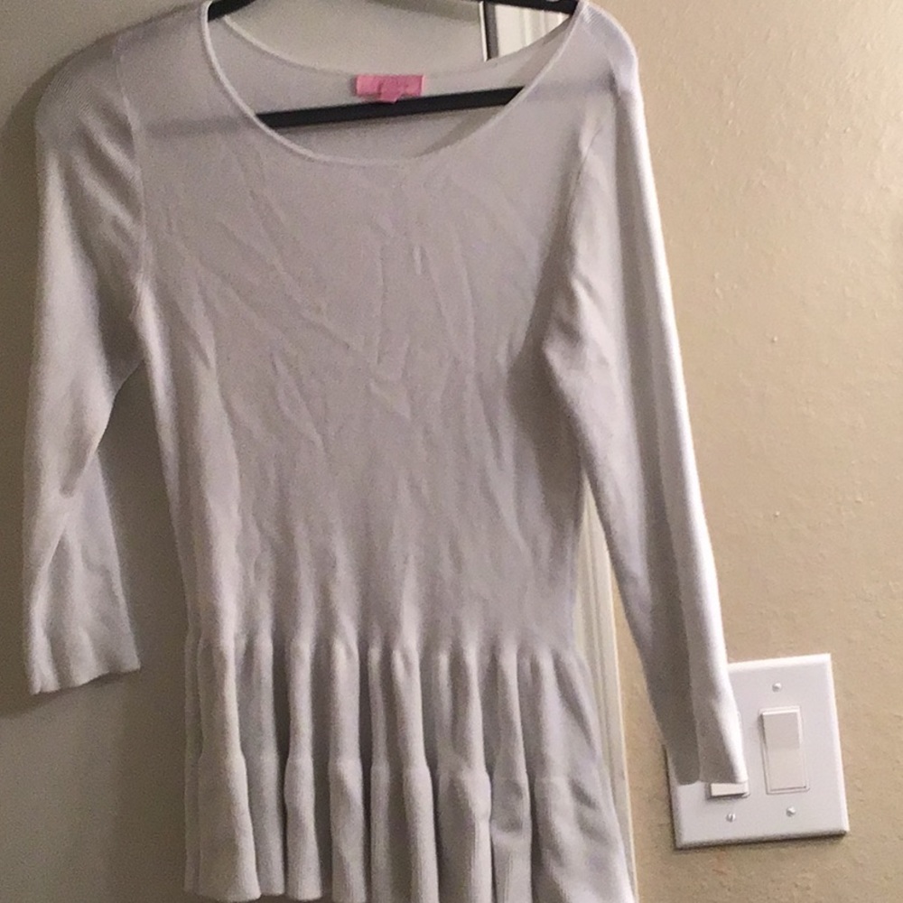Lilly Pulitzer size small 3/4 length top